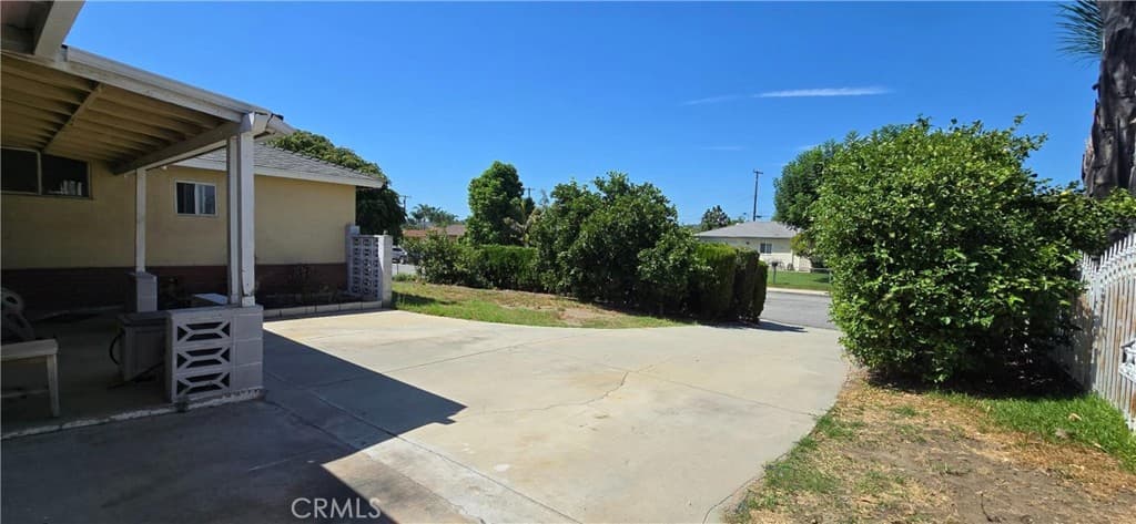 Home at 2370 Marquette Avenue, Pomona — photo 3 of 12