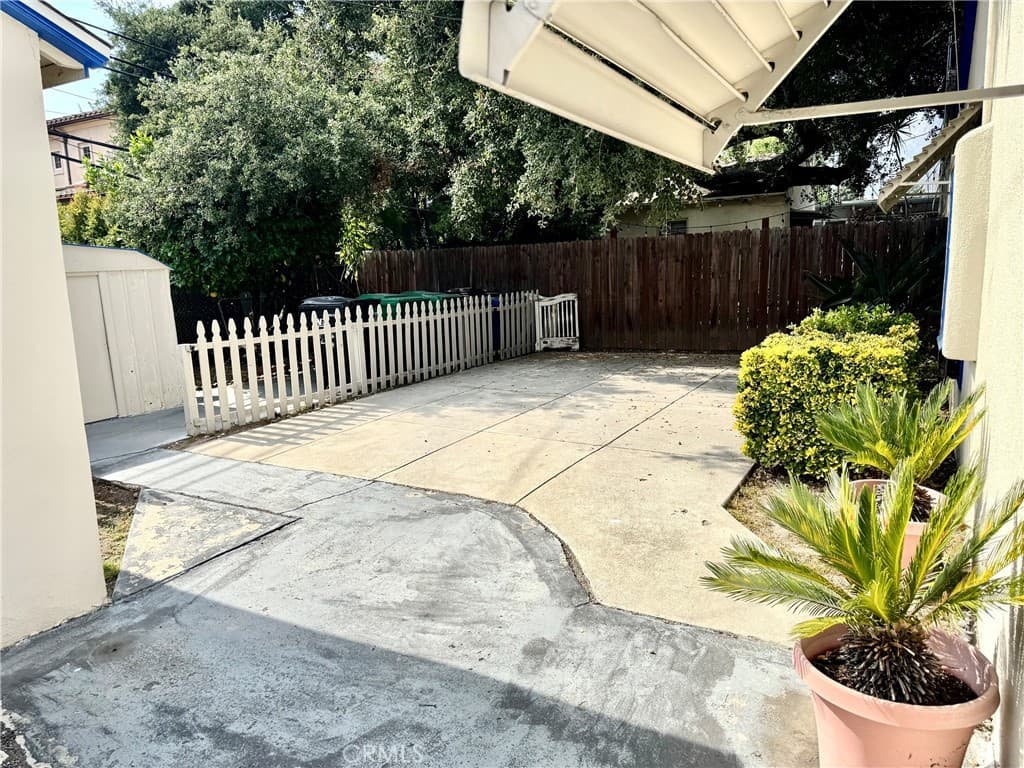 Multi-Family at 823 N Santa Anita, Arcadia — photo 6 of 12