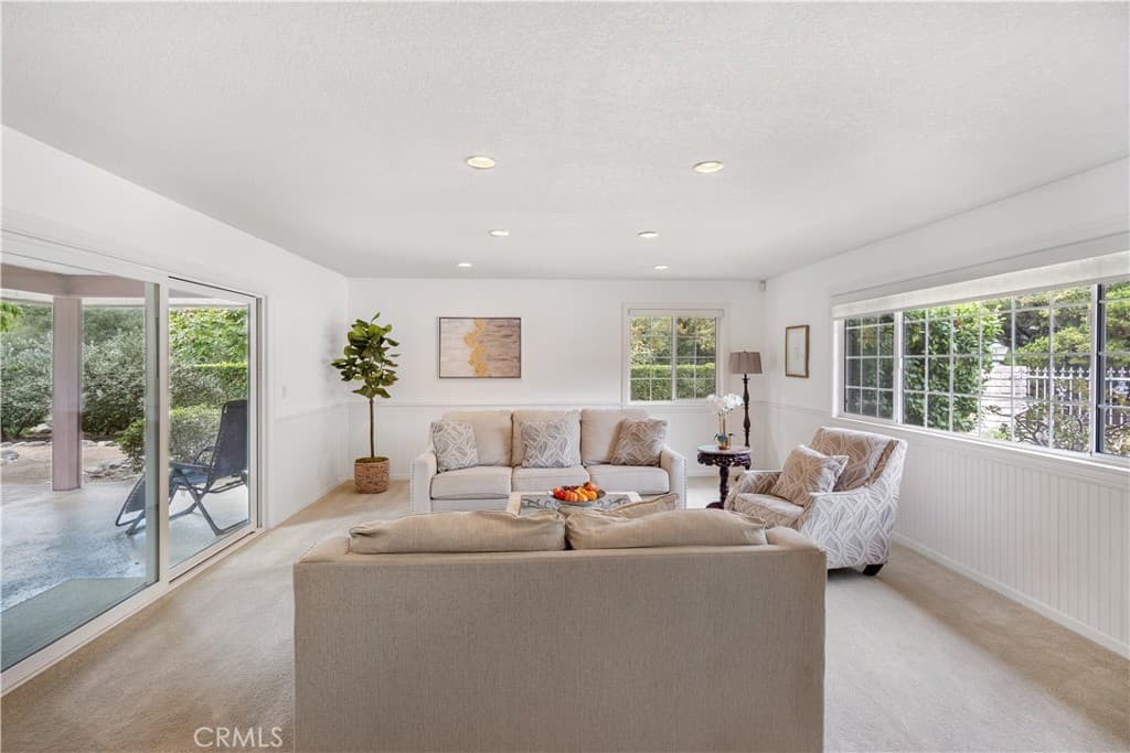 Home at 1002 Pomello, Claremont — photo 7 of 12