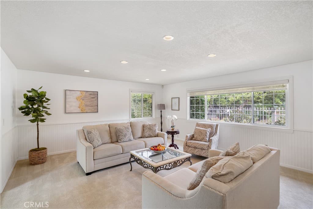 Home at 1002 Pomello, Claremont — photo 8 of 12