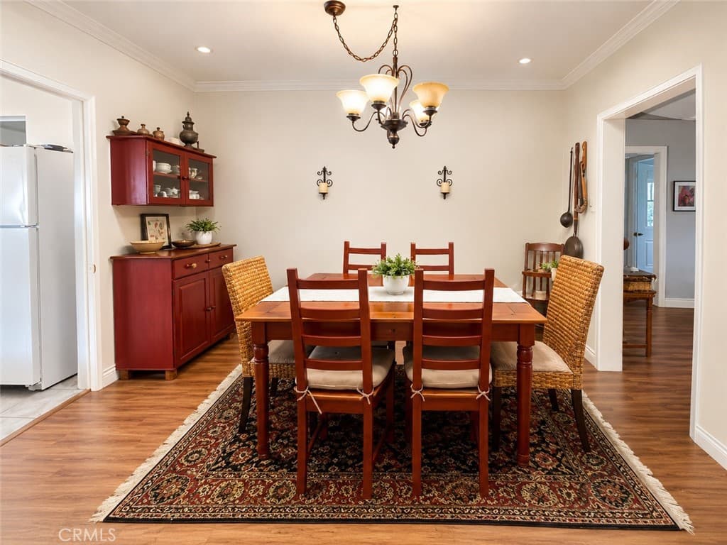 Home at 553 Baughman, Claremont — photo 5 of 12