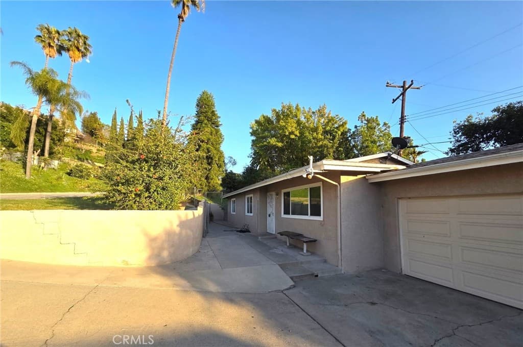 Home at 16060 Las Vecinas Drive, La Puente — photo 4 of 12