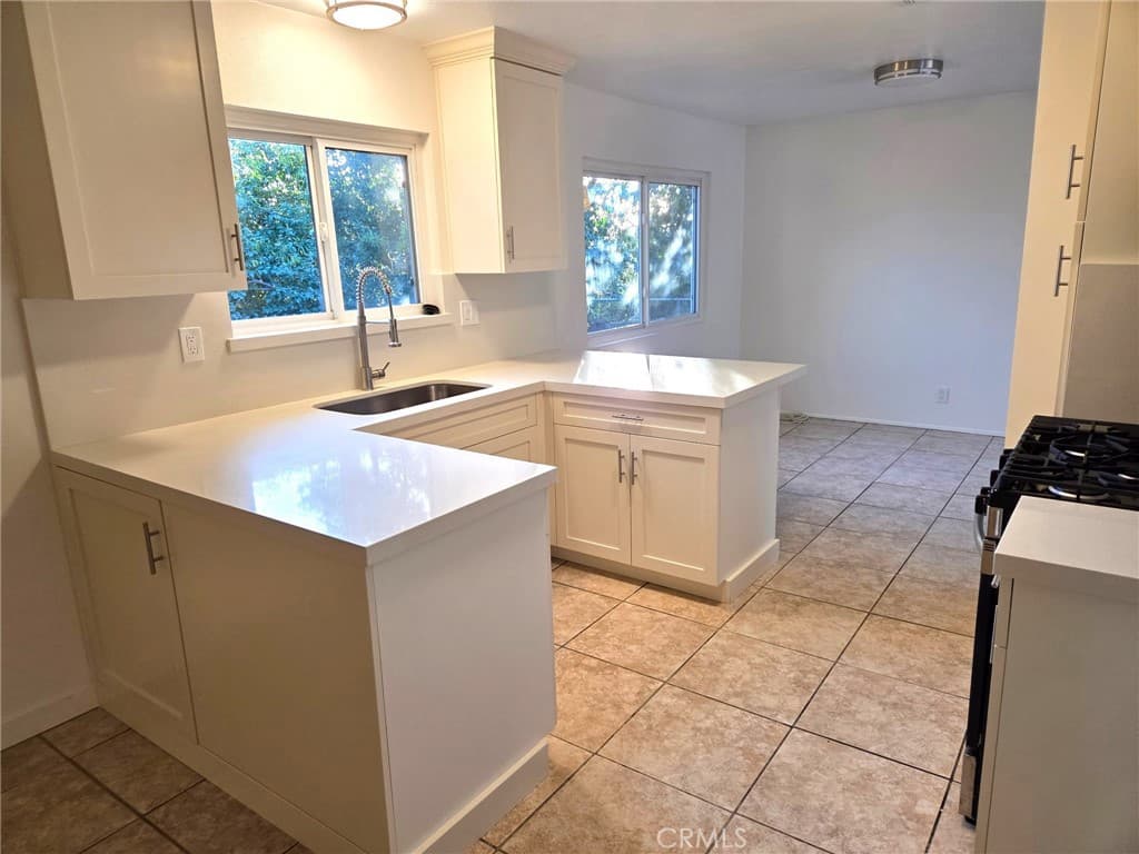 Home at 16060 Las Vecinas Drive, La Puente — photo 7 of 12