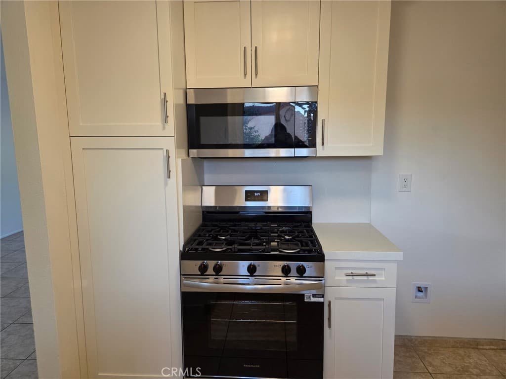 Home at 16060 Las Vecinas Drive, La Puente — photo 9 of 12
