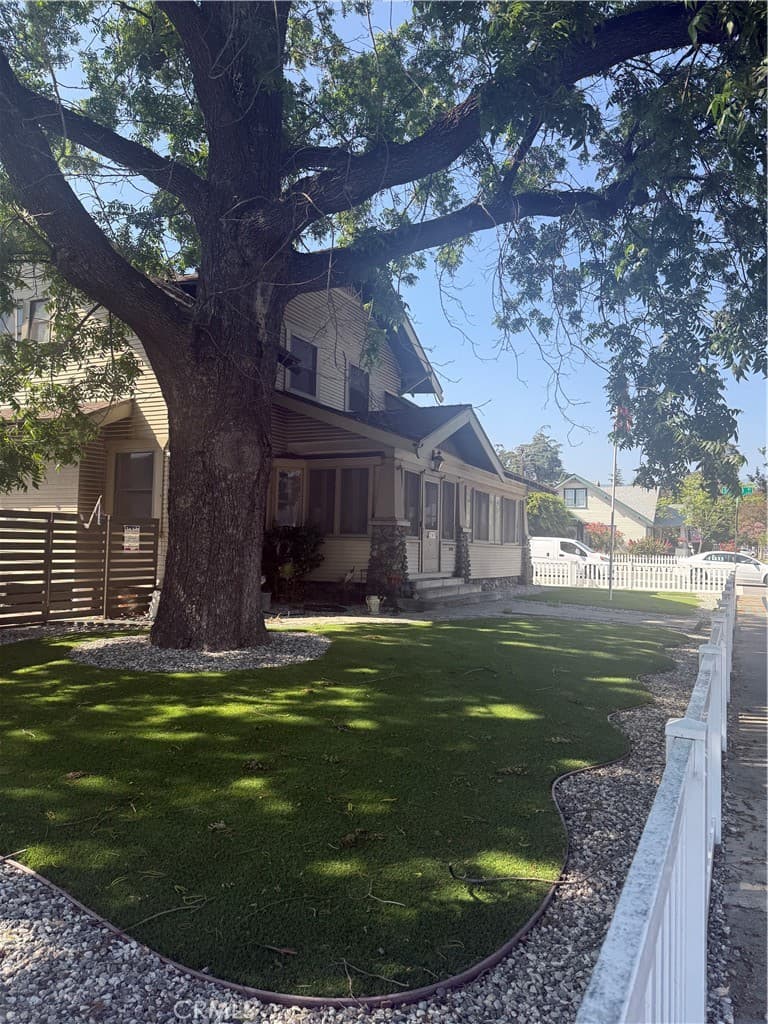 Home at 2147 N White, La Verne — photo 3 of 12