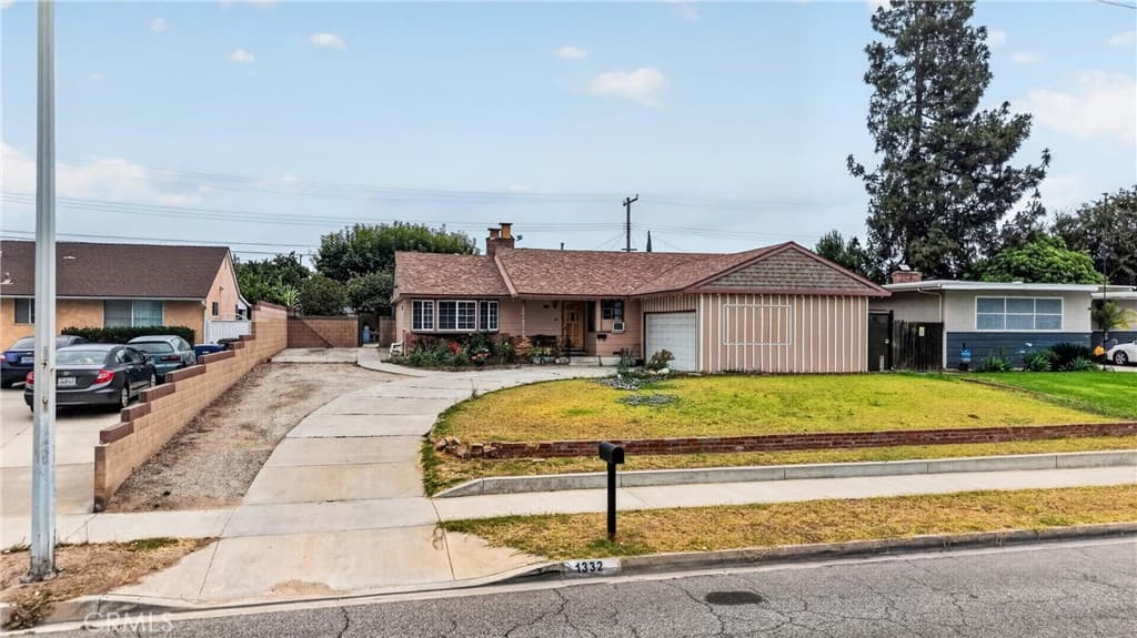 Home at 1332 Indian Summer Avenue, La Puente — photo 3 of 12