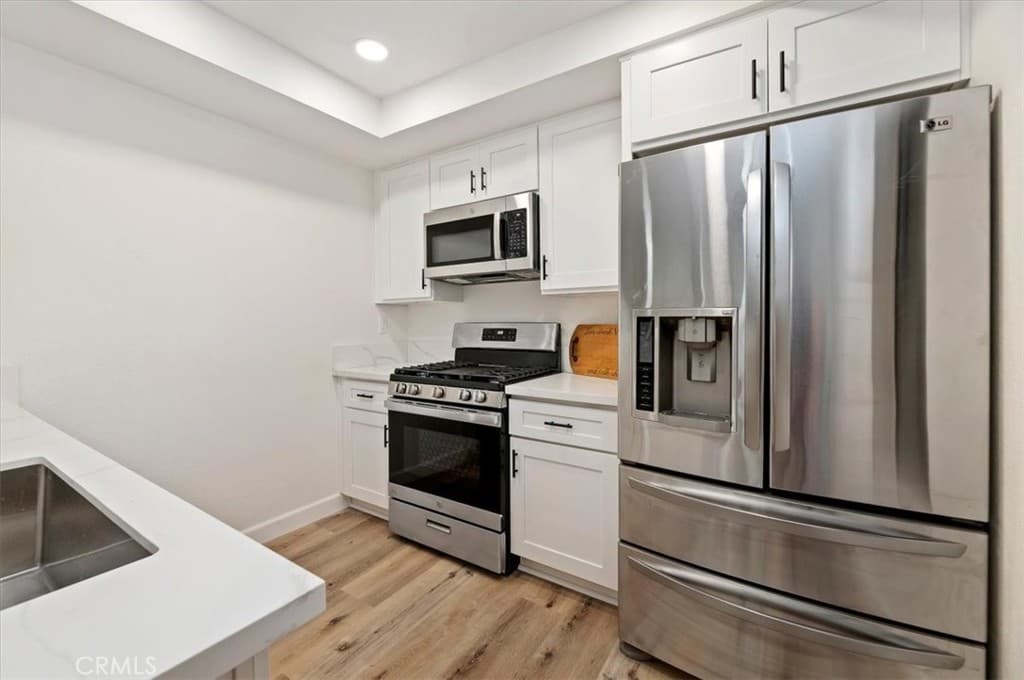 Condo at 1015 Kent, San Dimas — photo 7 of 12
