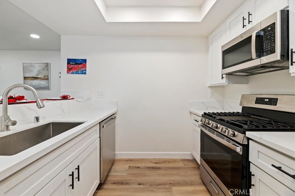 Condo at 1015 Kent, San Dimas — photo 9 of 12