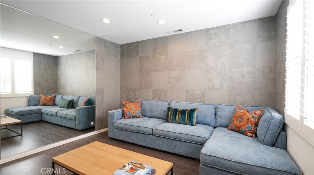 Townhouse at 181 E Commercial, San Dimas — photo 1 of 12