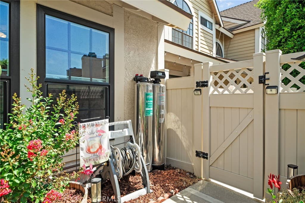 Condo at 1838 E Covina Boulevard, Covina — photo 6 of 12