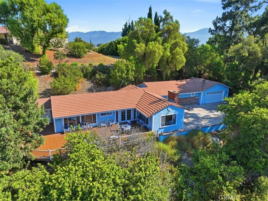 Home at 21264 E Terry, Covina — photo 4 of 12
