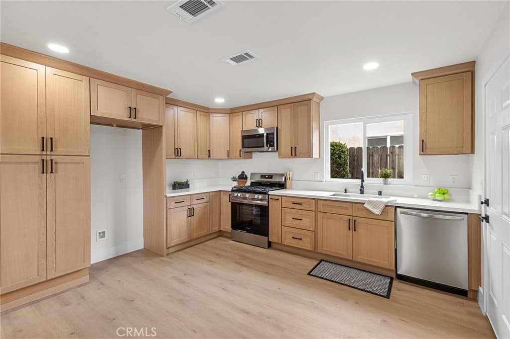 Home at 227 N Pintado Drive, Diamond Bar — photo 5 of 12