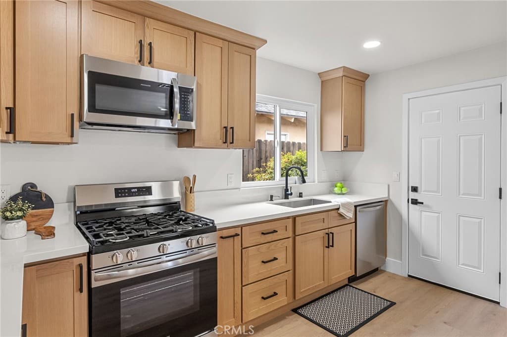 Home at 227 N Pintado Drive, Diamond Bar — photo 6 of 12