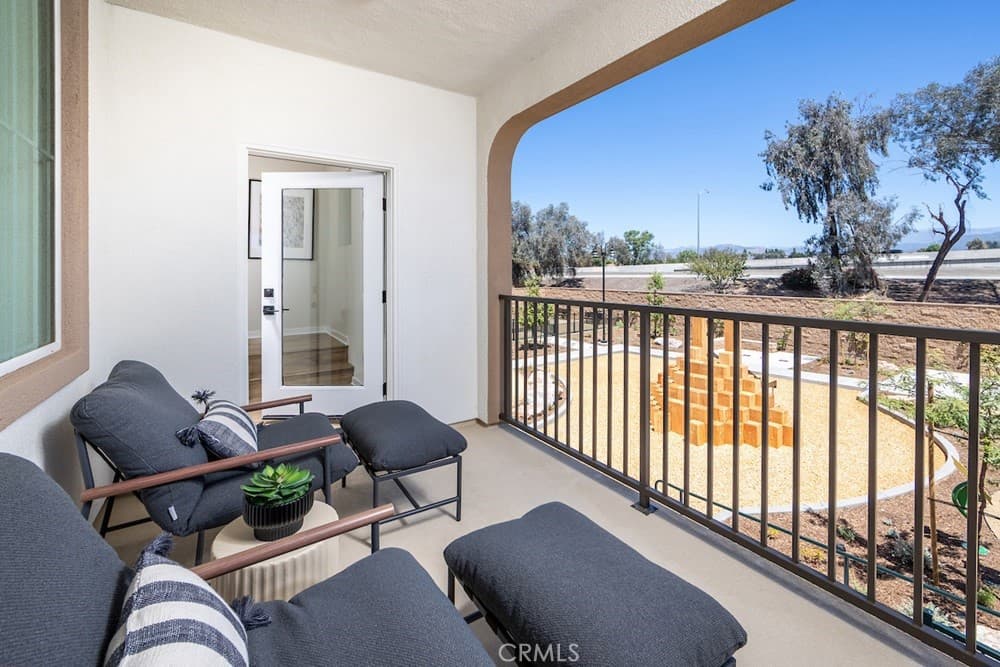 Townhouse at 412 Cypress Grove Lane, Pomona — photo 9 of 12
