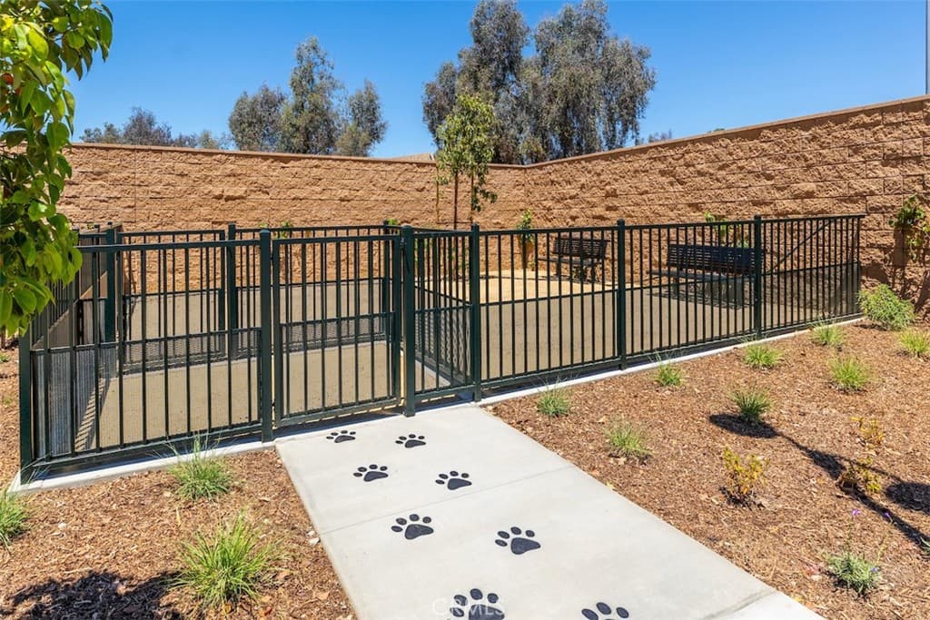 Townhouse at 412 Cypress Grove Lane, Pomona — photo 10 of 12