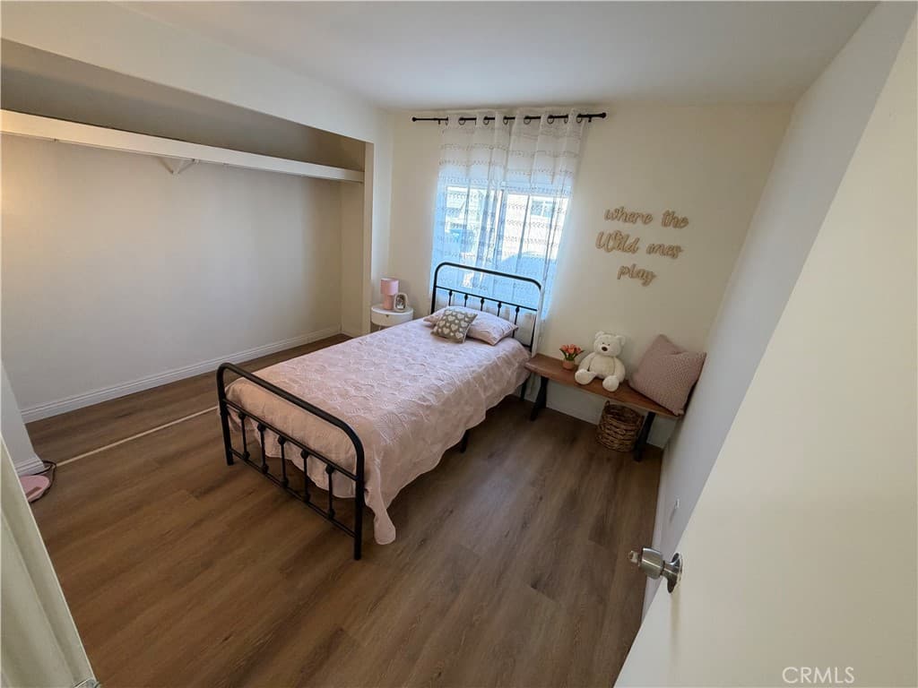 Home at 402 E Foothill Blvd SPC 59, Pomona — photo 3 of 12