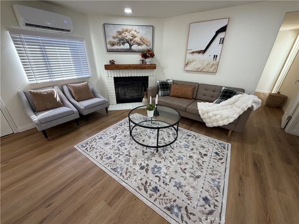 Home at 402 E Foothill Blvd SPC 59, Pomona — photo 10 of 12