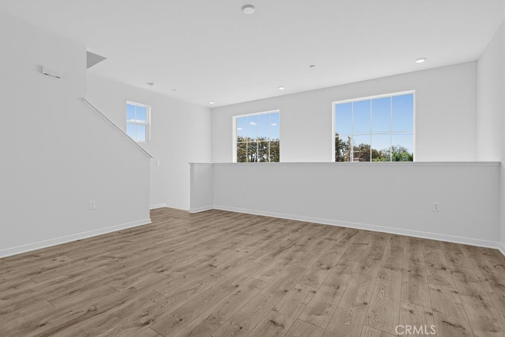 Townhouse at 402 Cypress Grove Lane, Pomona — photo 9 of 12