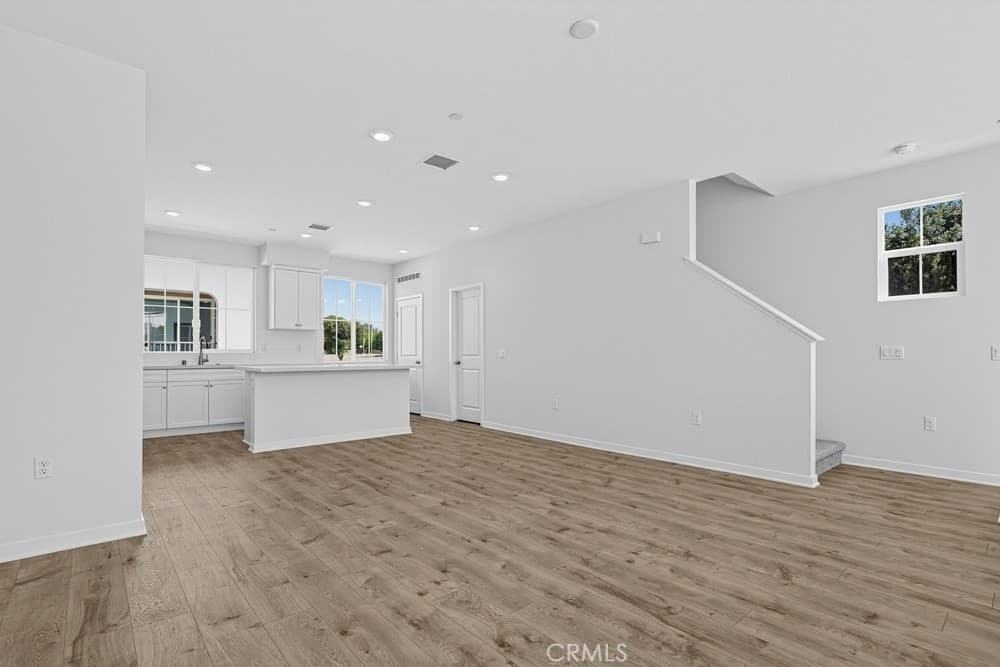 Townhouse at 402 Cypress Grove Lane, Pomona — photo 10 of 12