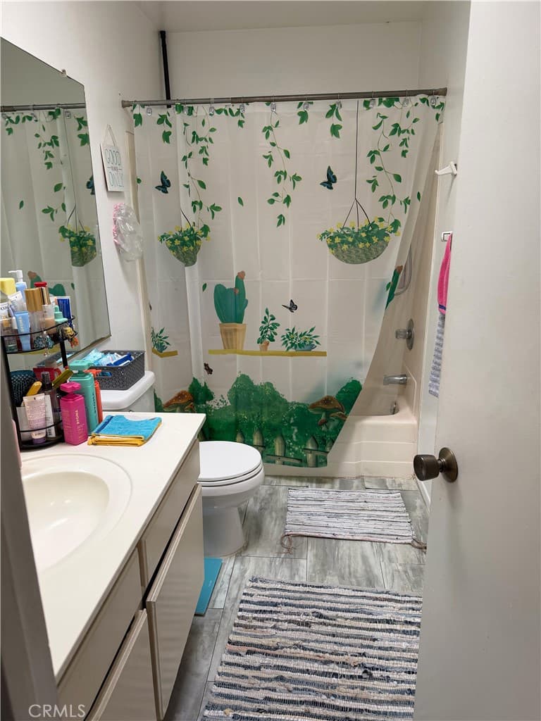 Townhouse at 5345 Peck Road B, El Monte — photo 8 of 12