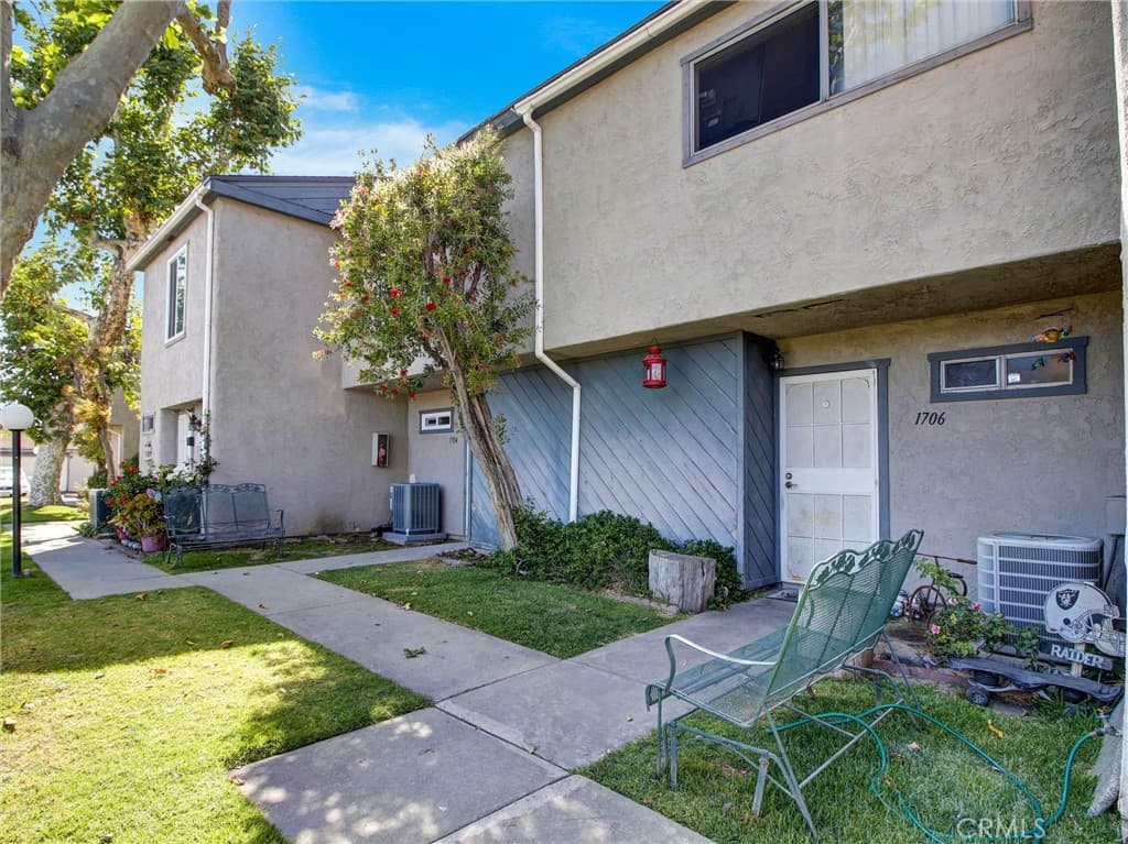 Condo at 1706 Puente Avenue, Baldwin Park — photo 1 of 12
