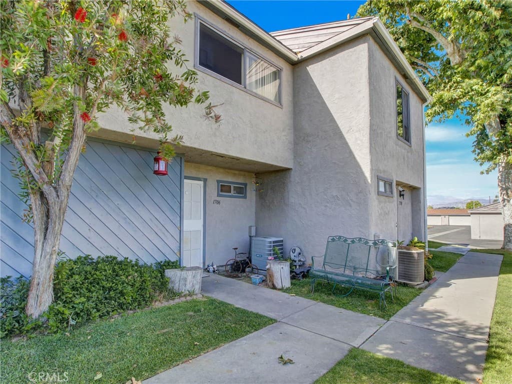 Condo at 1706 Puente Avenue, Baldwin Park — photo 2 of 12