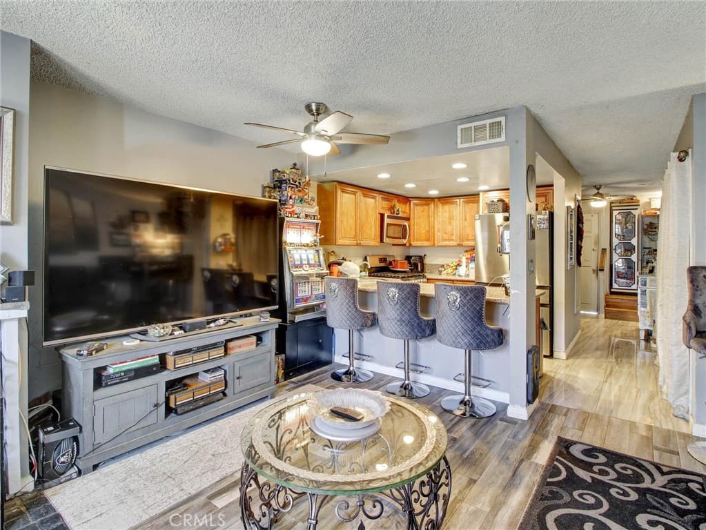 Condo at 1706 Puente Avenue, Baldwin Park — photo 11 of 12
