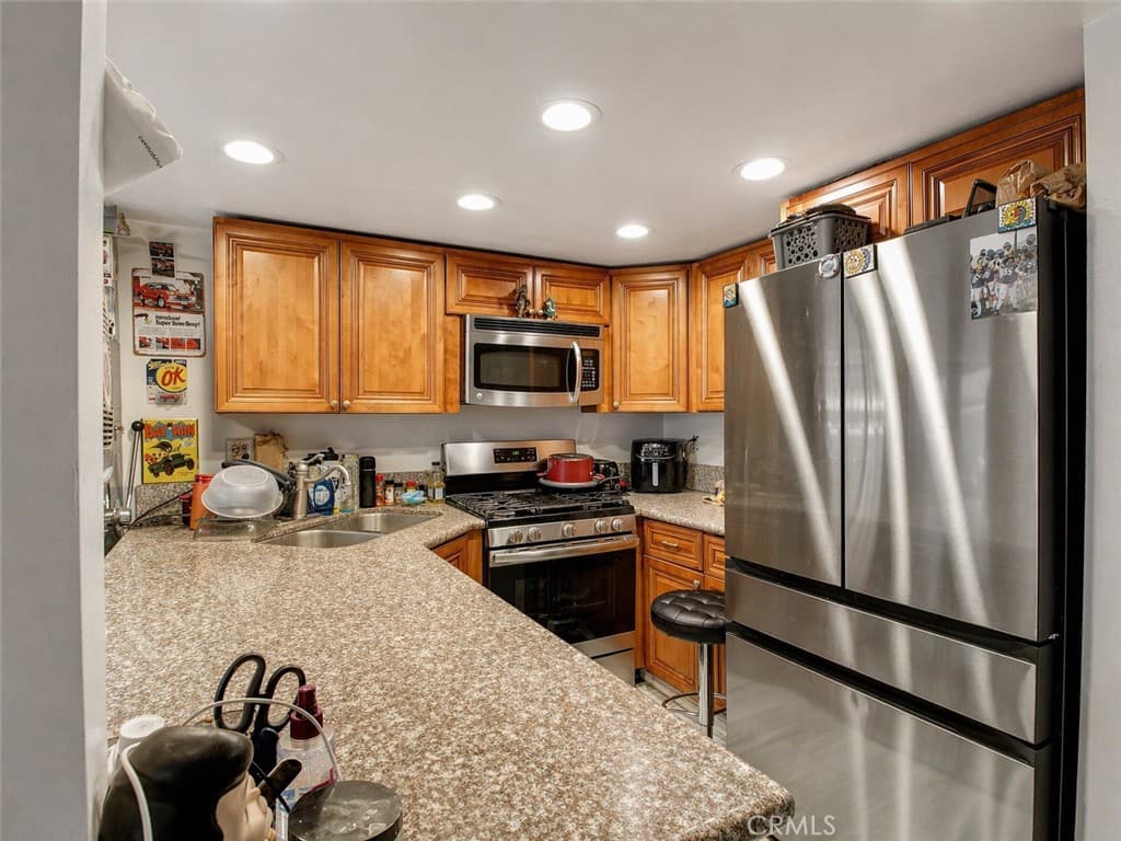 Condo at 1706 Puente Avenue, Baldwin Park — photo 3 of 12