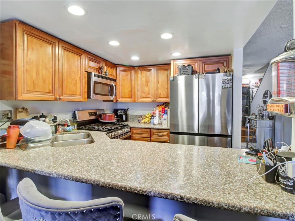 Condo at 1706 Puente Avenue, Baldwin Park — photo 9 of 12