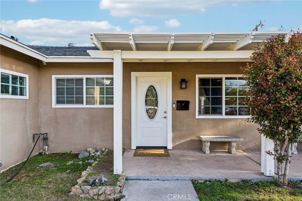 Home at 16748 E Bygrove, Covina — photo 4 of 12