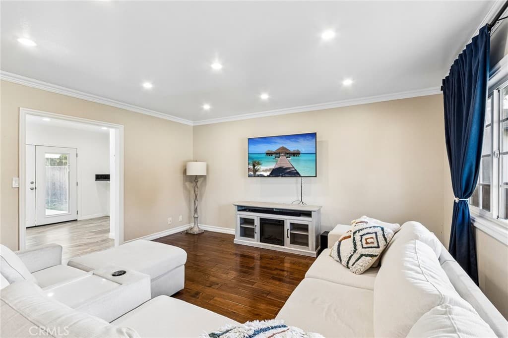 Home at 16748 E Bygrove, Covina — photo 10 of 12