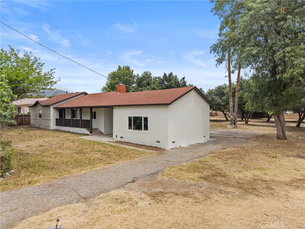 Home at 736 N Walnut, San Dimas — photo 2 of 12