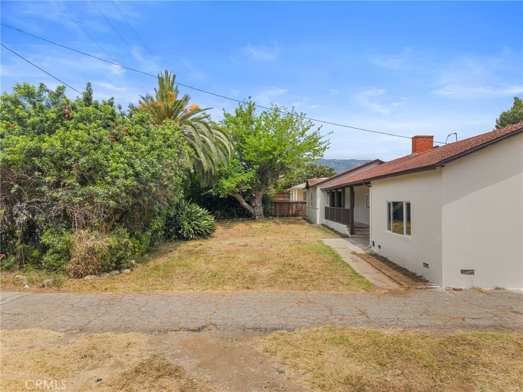 Home at 736 N Walnut, San Dimas — photo 6 of 12