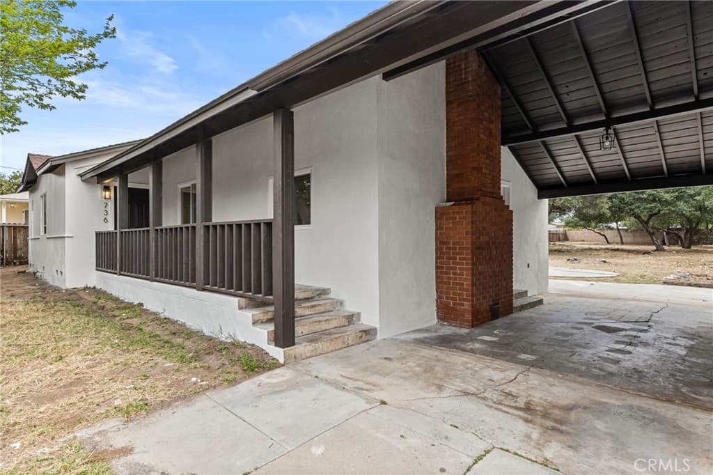Home at 736 N Walnut, San Dimas — photo 9 of 12