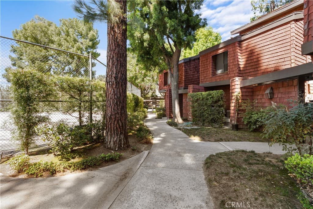 Condo at 348 S Prospectors 6, Diamond Bar — photo 2 of 12