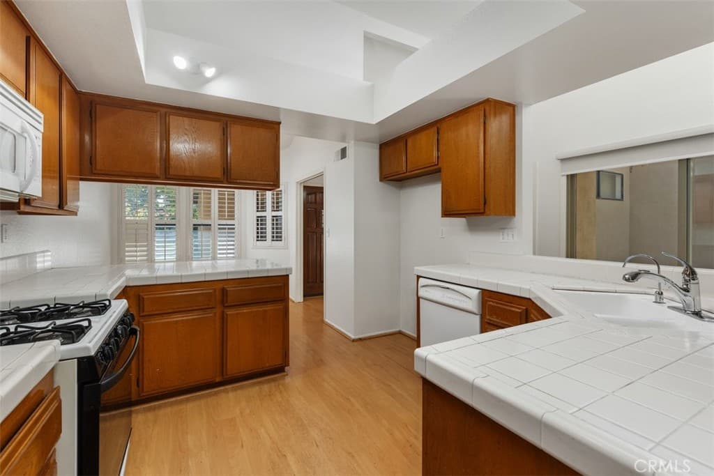 Home at 1760 Del Prado, Pomona — photo 11 of 12