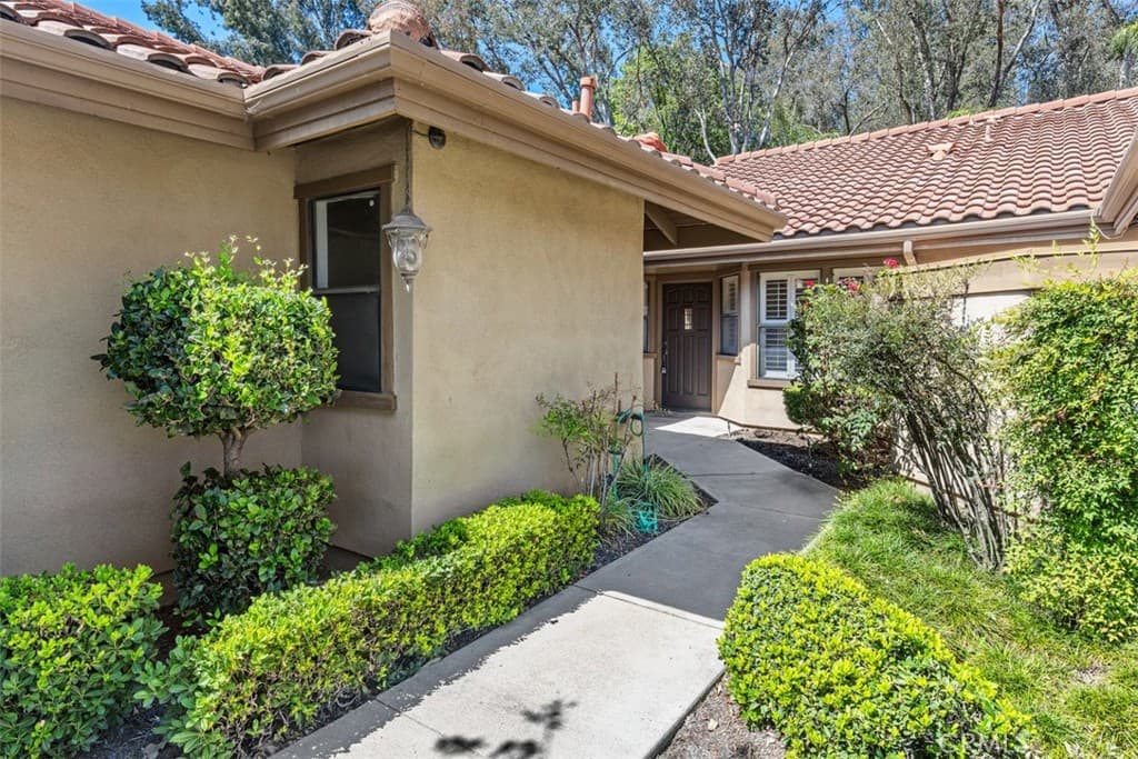 Home at 1760 Del Prado, Pomona — photo 3 of 12