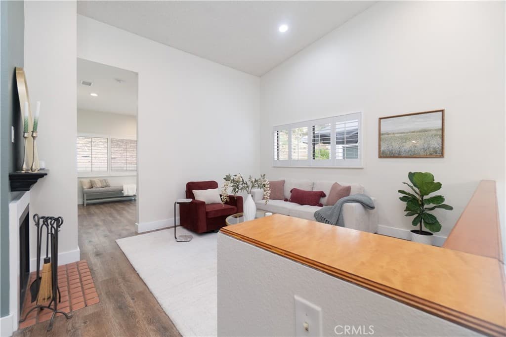 Condo at 513 Walker Road, San Dimas — photo 5 of 12