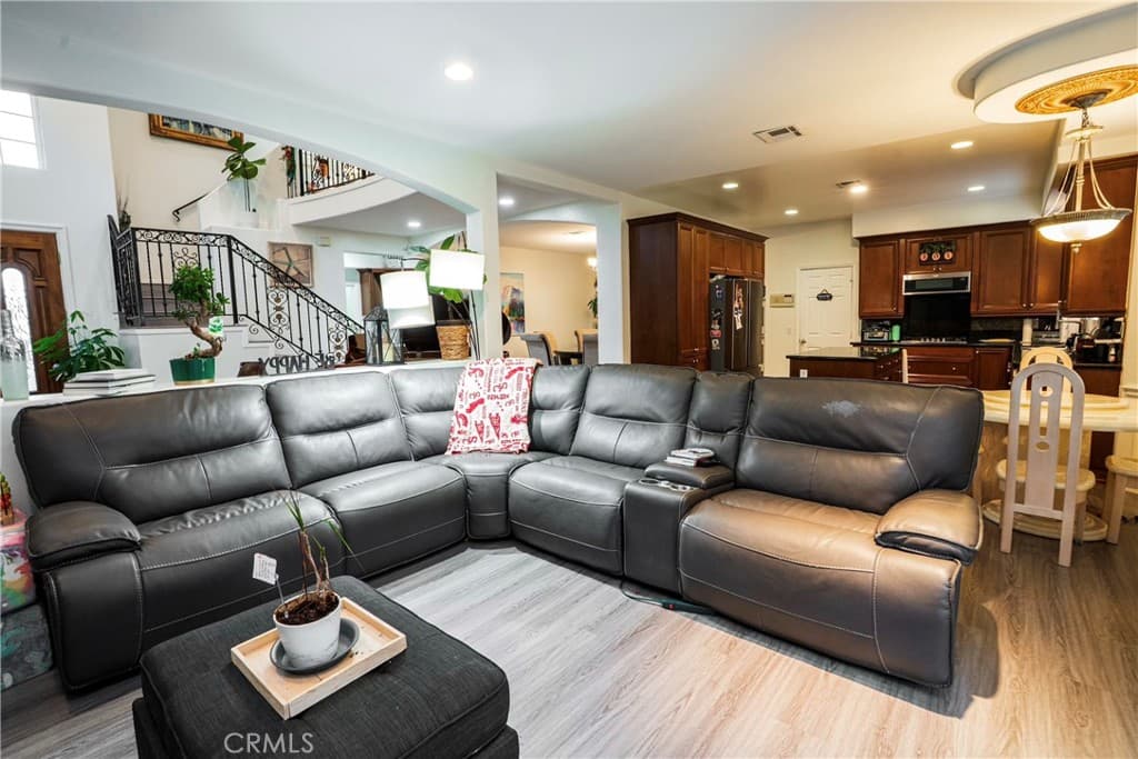 Home at 539 Bourdet, Walnut — photo 12 of 12
