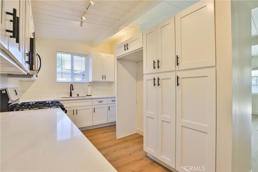 Home at 1930 W 9th, Pomona — photo 12 of 12