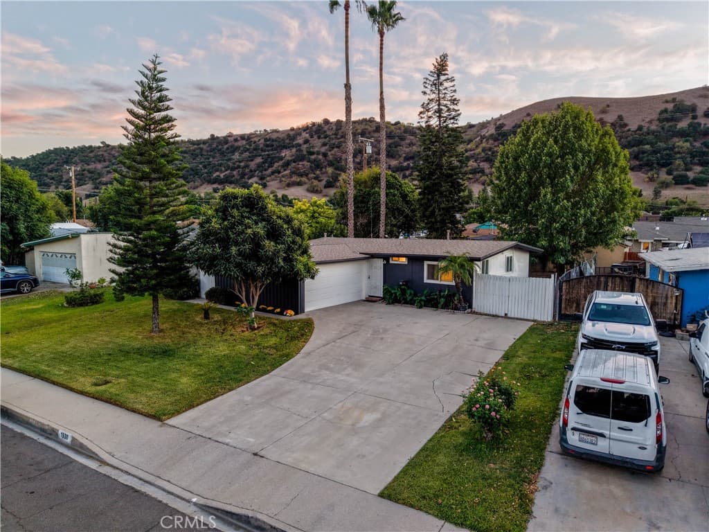 Home at 1930 W 9th, Pomona — photo 5 of 12