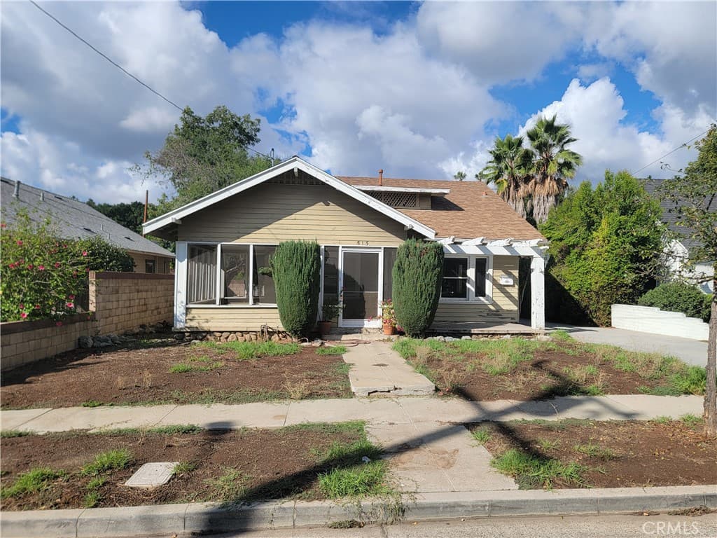 Home at 515 Belleview, San Dimas — photo 1 of 12