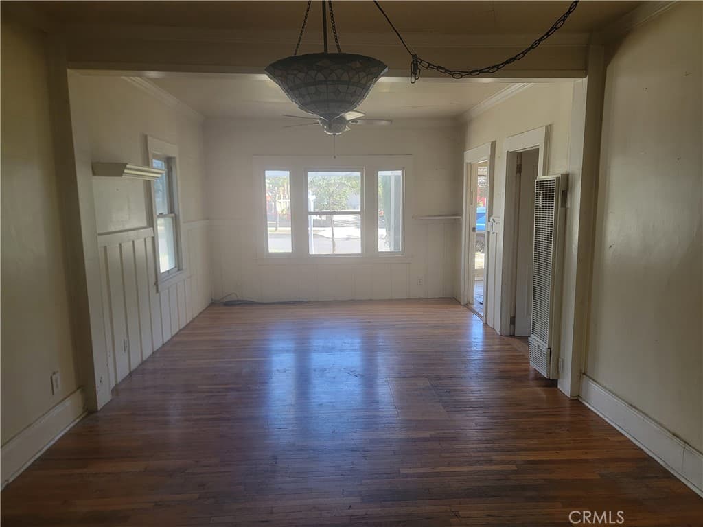 Home at 515 Belleview, San Dimas — photo 2 of 12