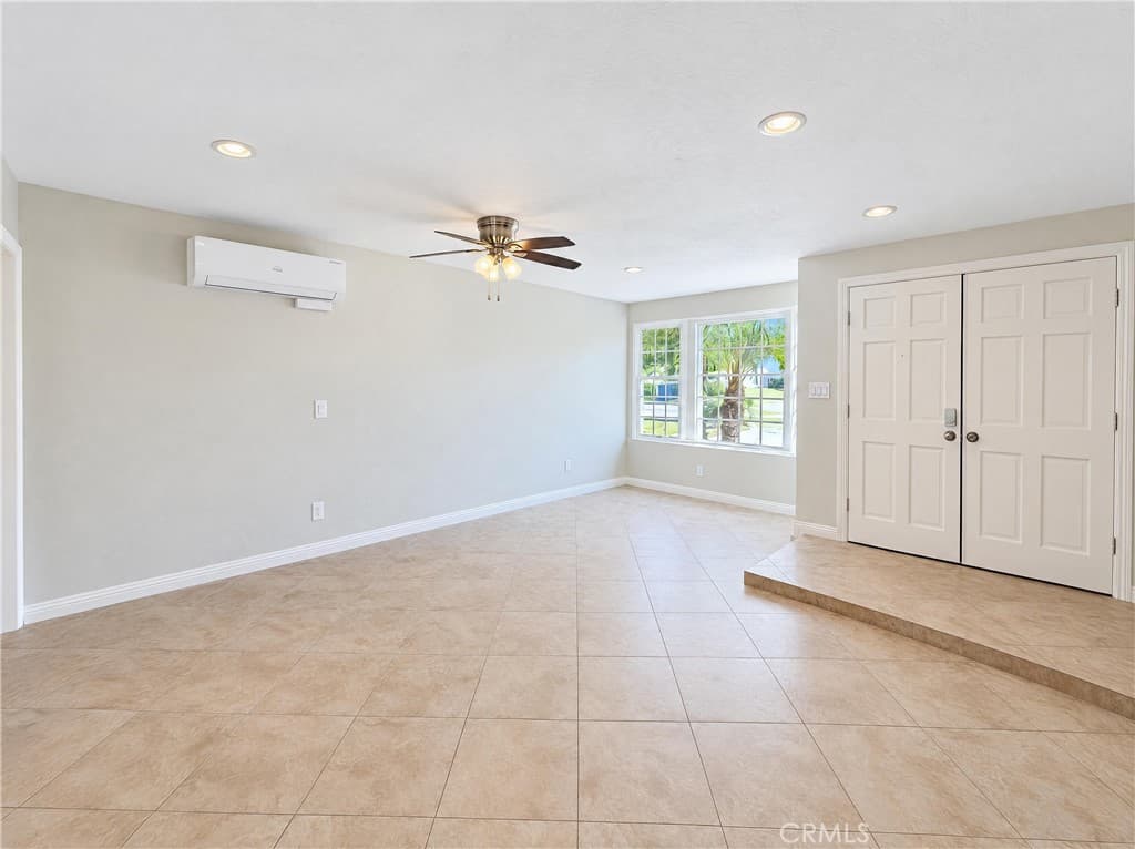 Home at 5653 N Viceroy Avenue, Azusa — photo 5 of 12