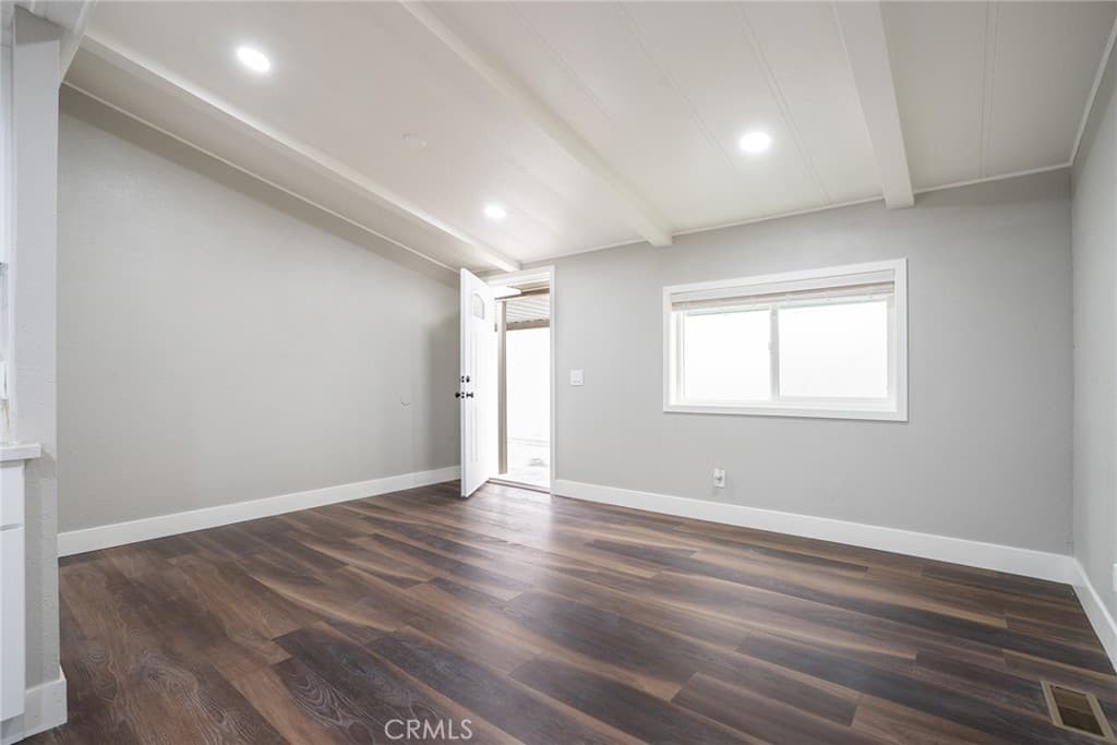 Home at 212 Las Brisas Circle, Pomona — photo 8 of 12