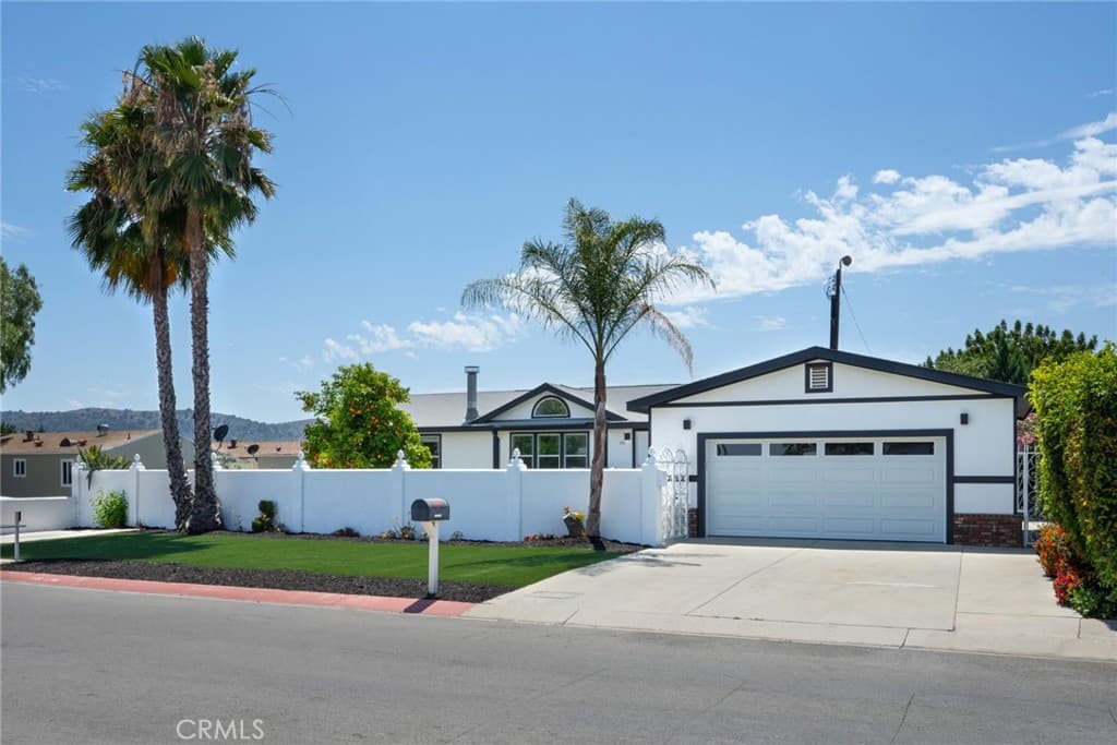Home at 261 Las Brisas Circle, Pomona — photo 2 of 12