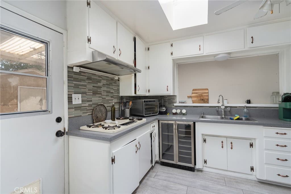 Home at 1333 Singingwood, Pomona — photo 10 of 12
