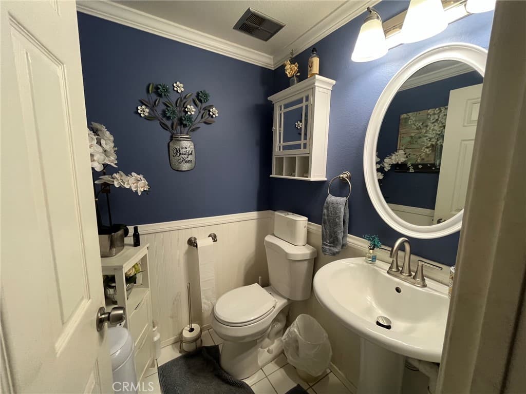 Condo at 1327 Zeus, West Covina — photo 9 of 12