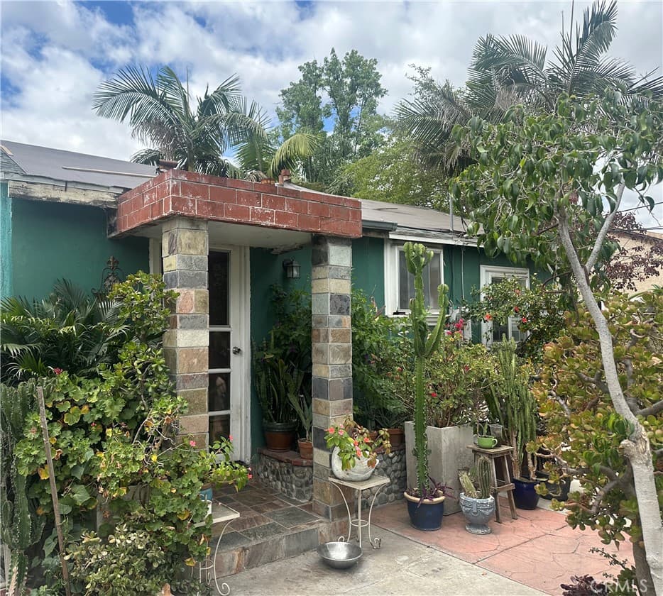 Home at 2437 Bloomdale, Duarte — photo 7 of 12