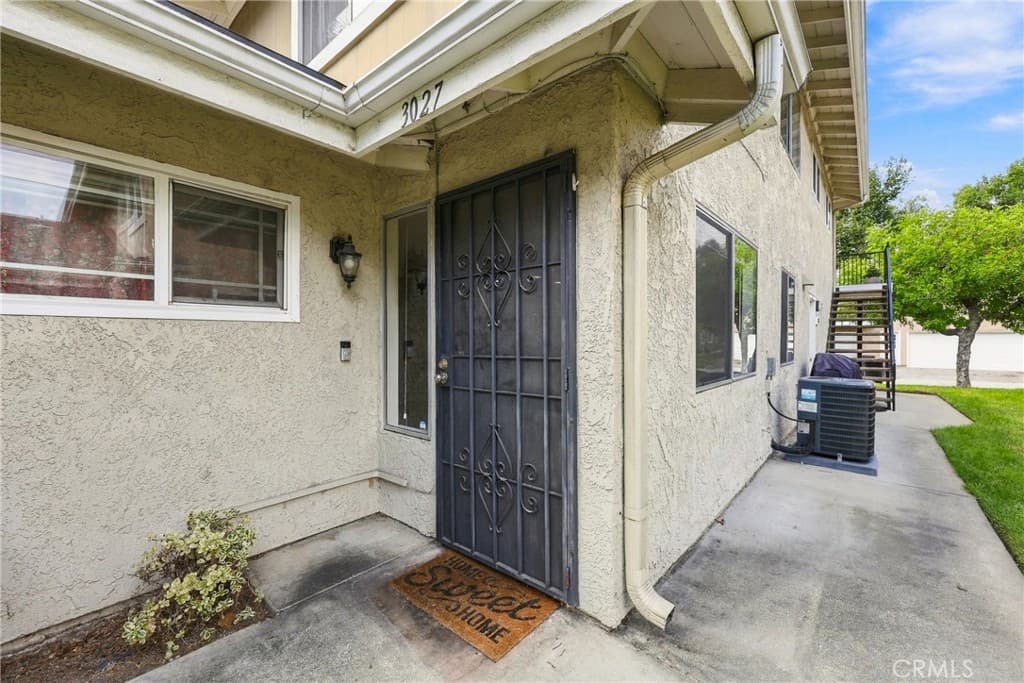 Condo at 3027 N White Avenue, La Verne — photo 4 of 12